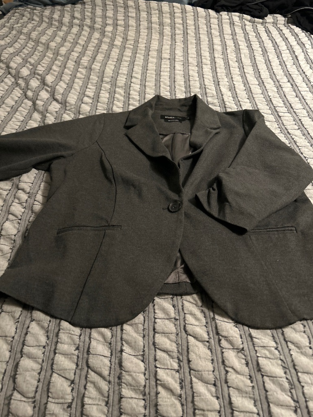 Torrid 3/4 sleeve pointe blazer
